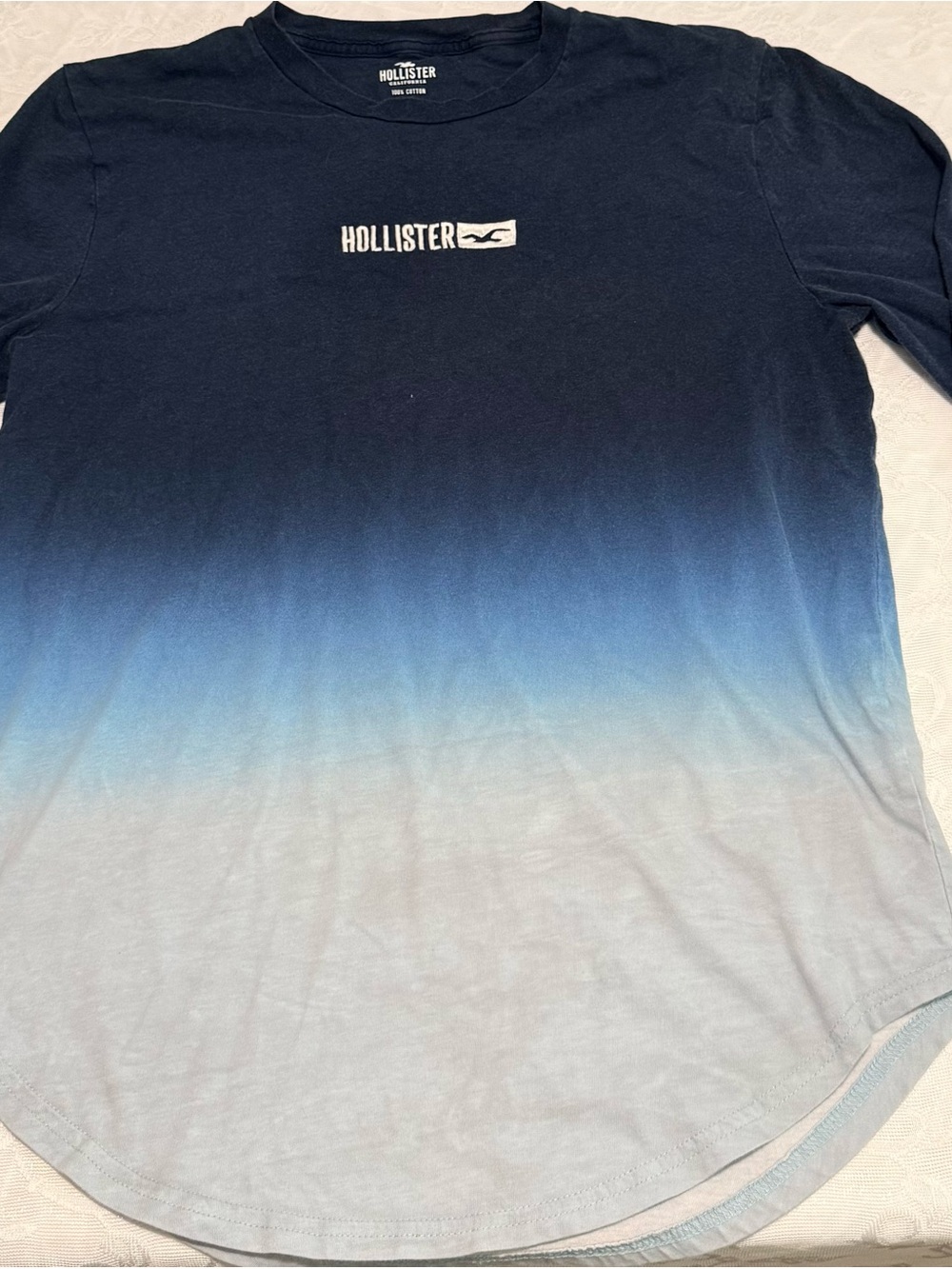 Hollister Men's Long Sleeve Ombre Crew Tee in Navy and Light Blue